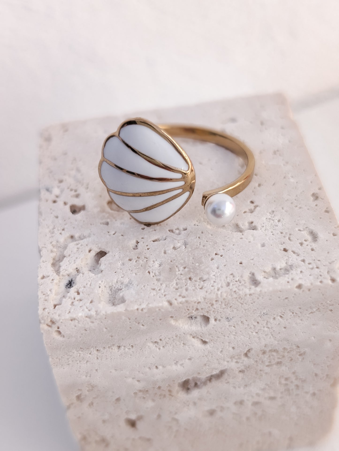 Maritimer Ring mit Muschel & Perle