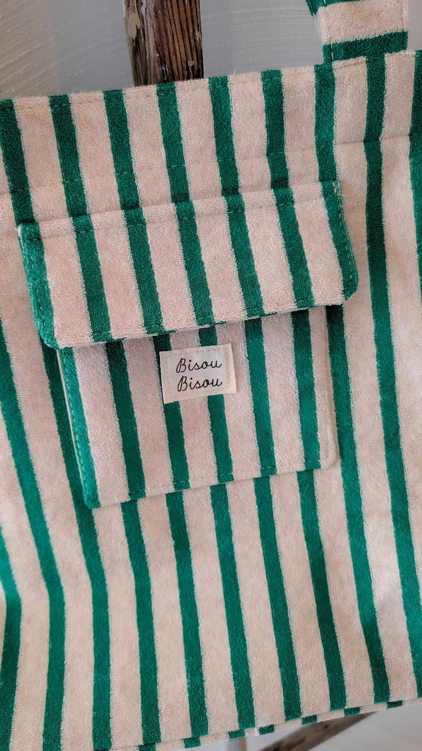 Tasche grün gestreift