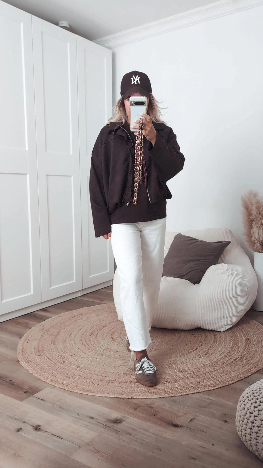 braune Jacke