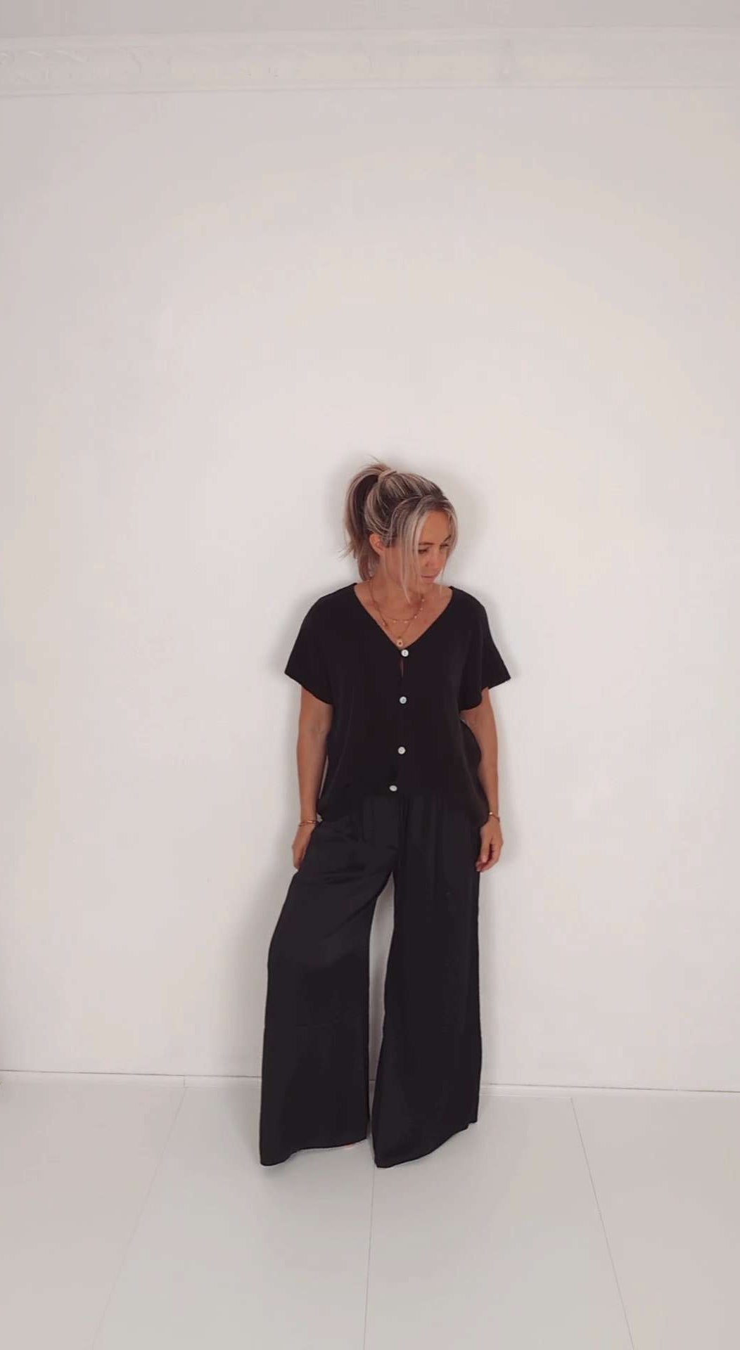 Weite Hose aus Viskose - schwarz