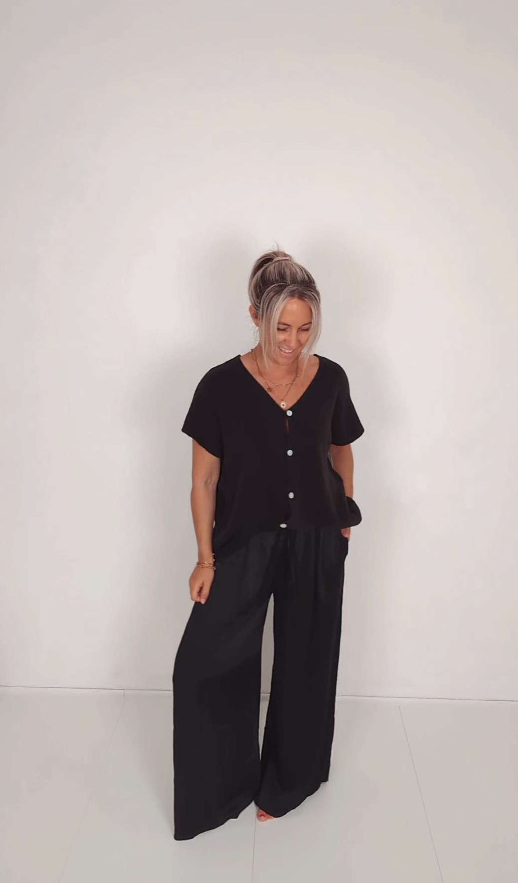 Weite Hose aus Viskose - schwarz