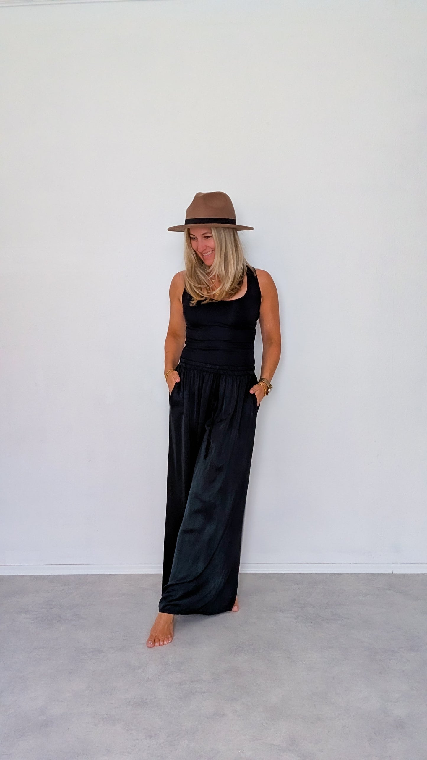 Weite Hose aus Viskose schwarz