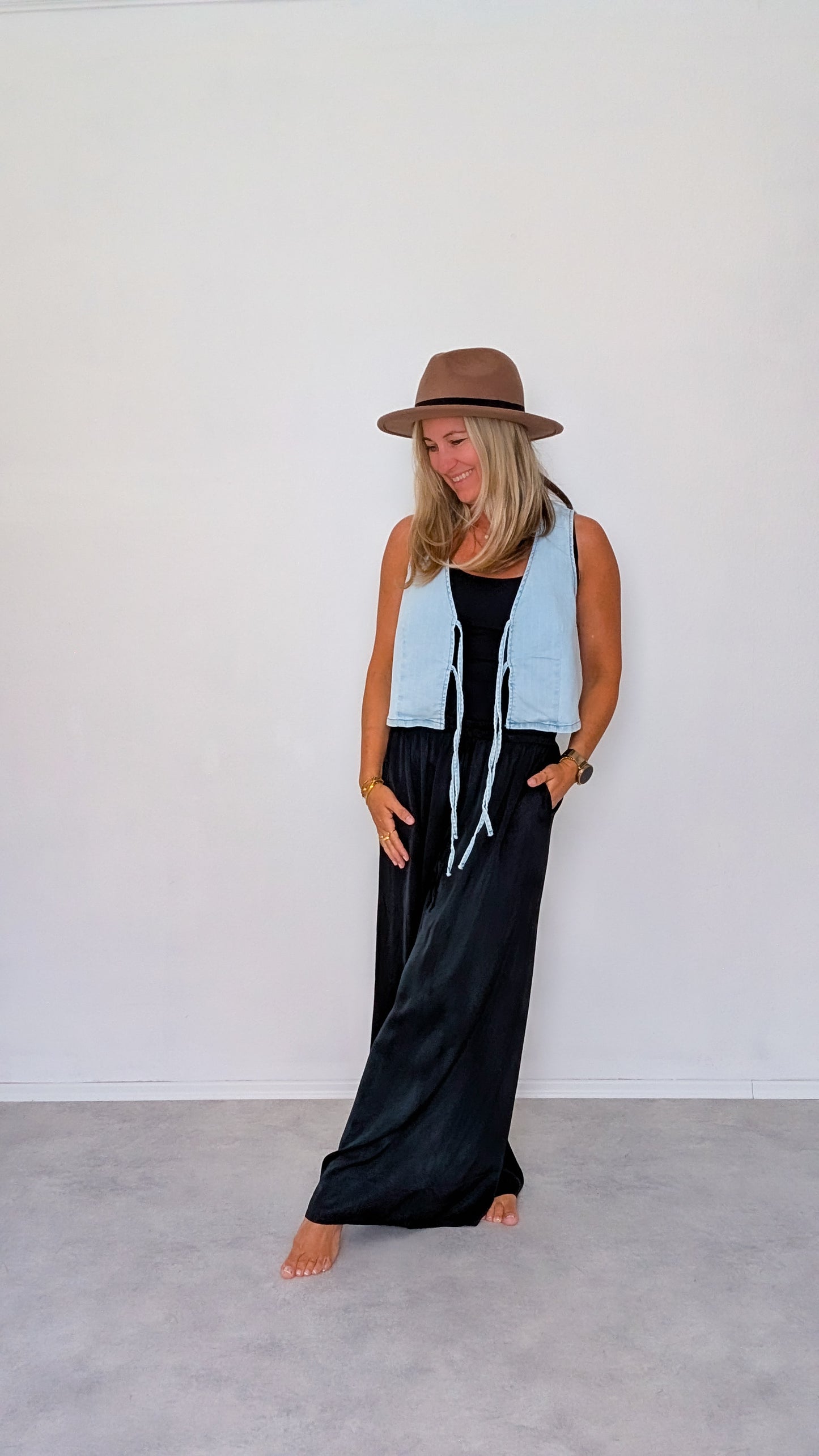 Weite Hose aus Viskose schwarz