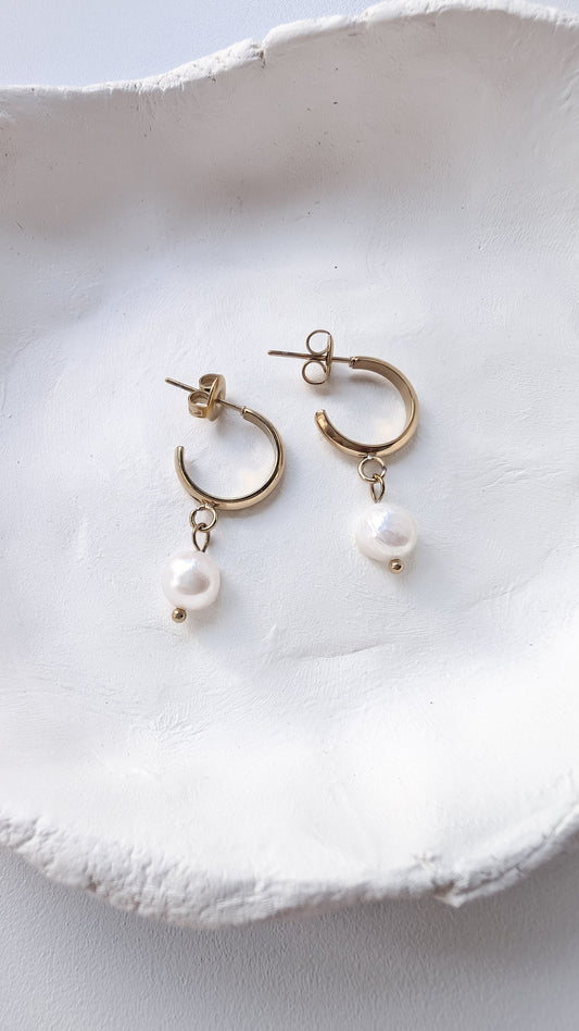 kleine Creole mit Süßwasserperle