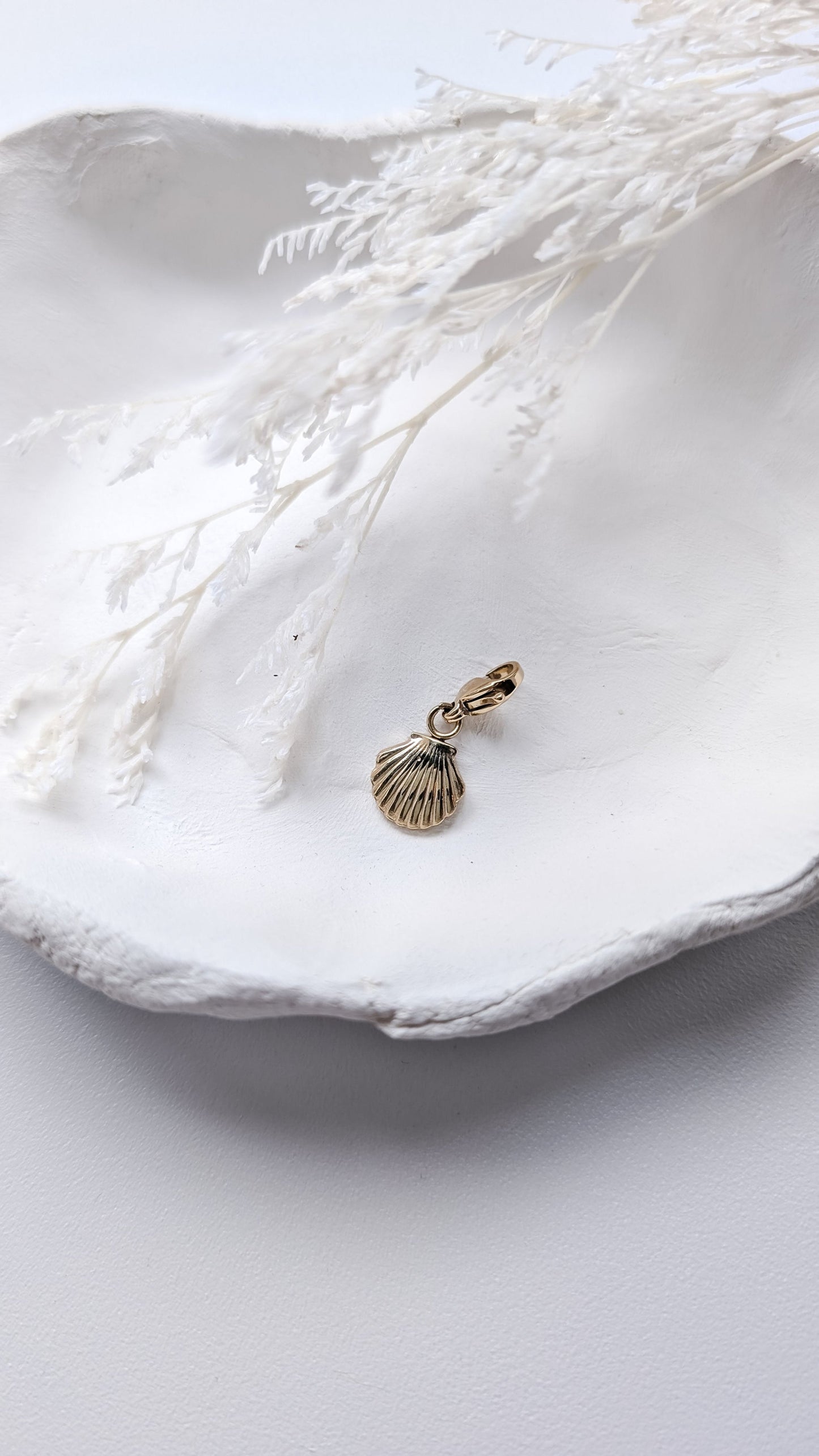 Charm Anhänger Muschel