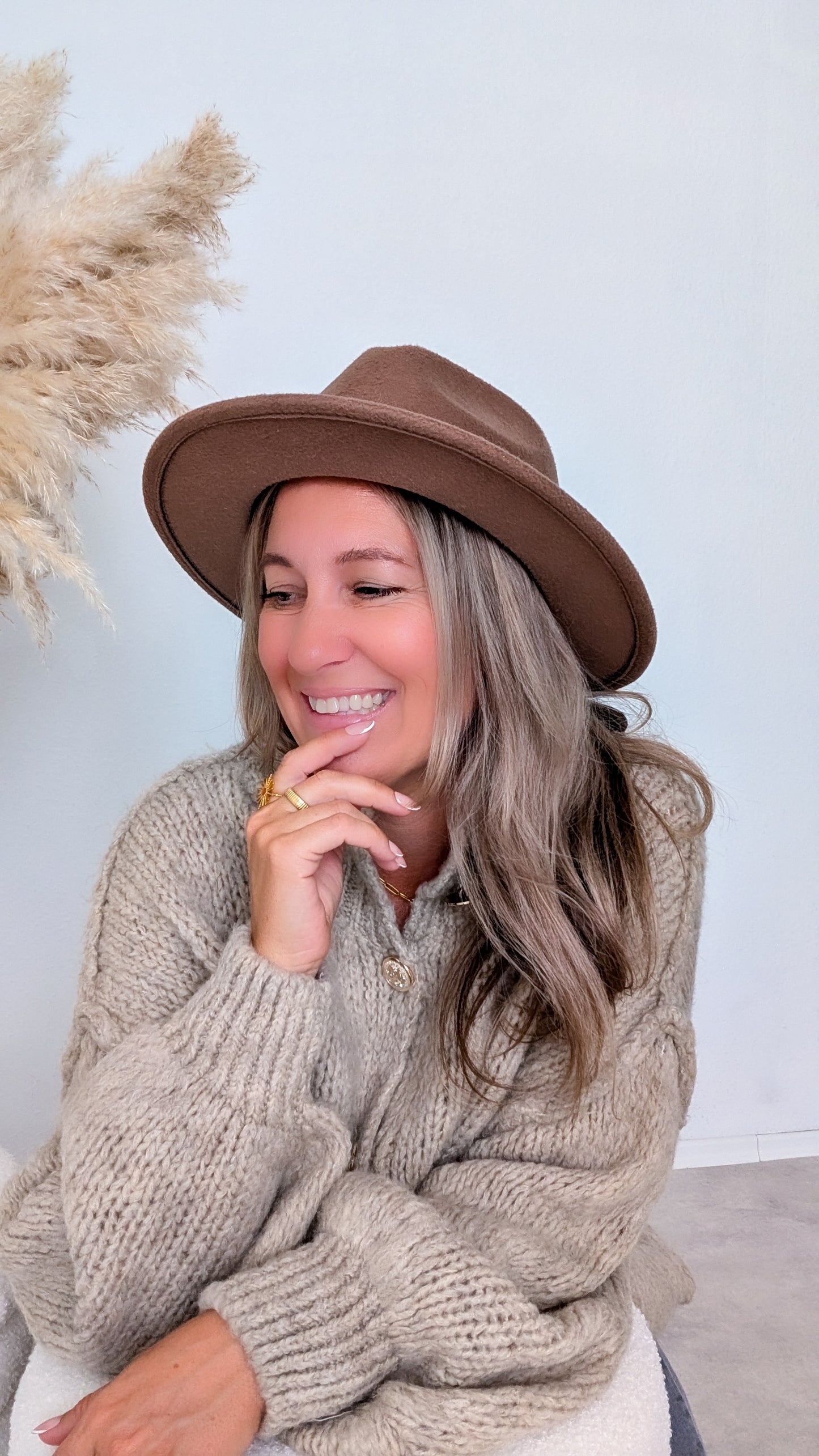 Cardigan beige goldene Knöpfe