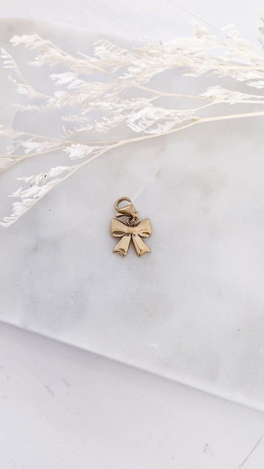 Charm Anhänger Schleife