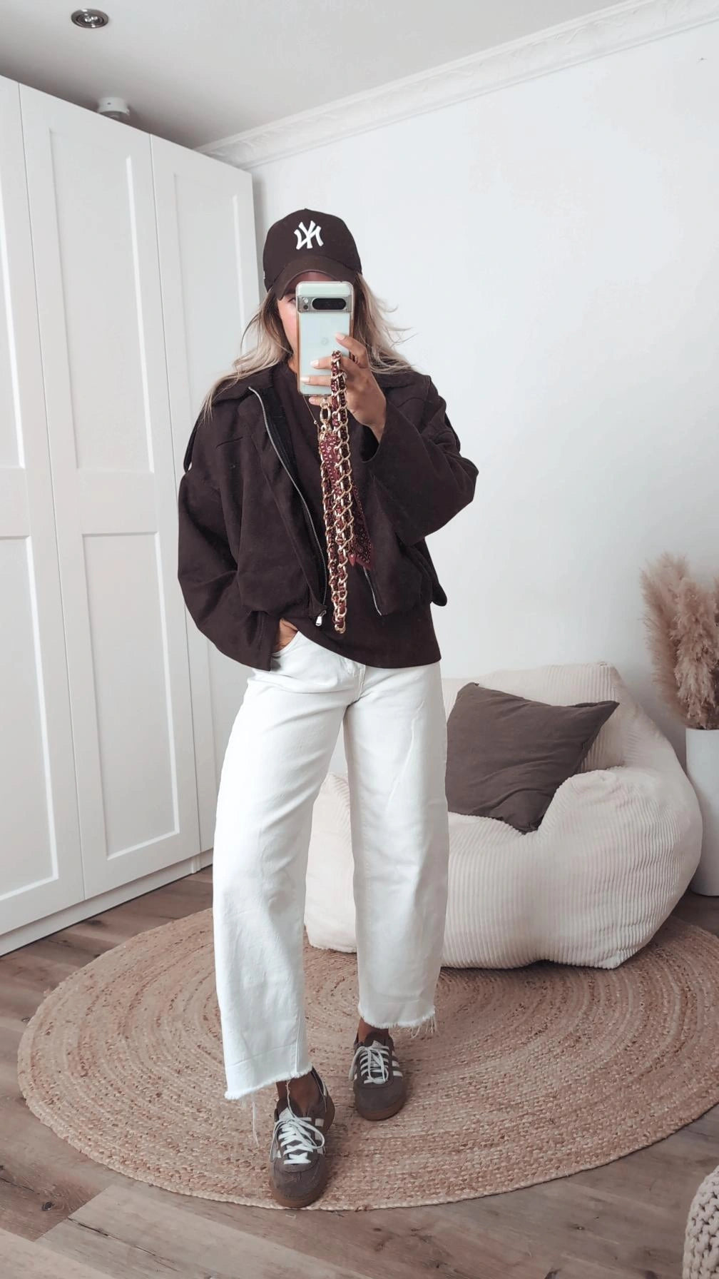 braune Jacke