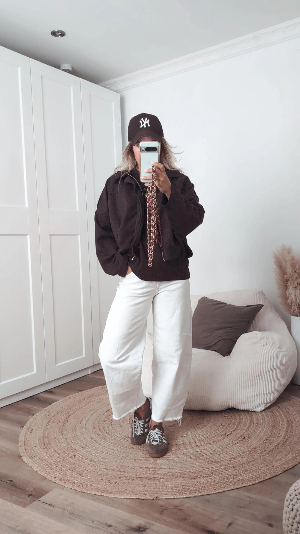 braune Jacke
