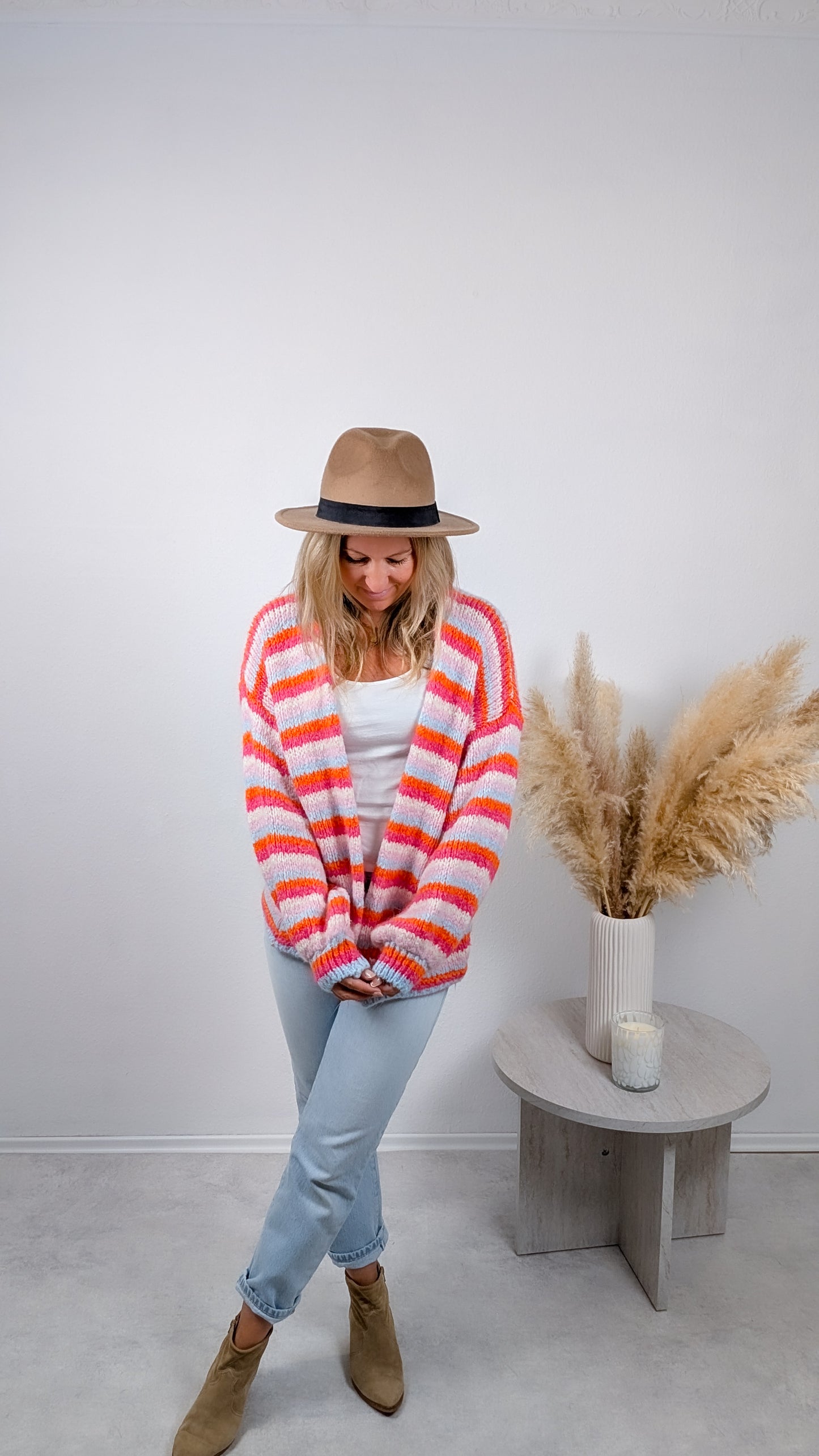 Cardigan bunt gestreift