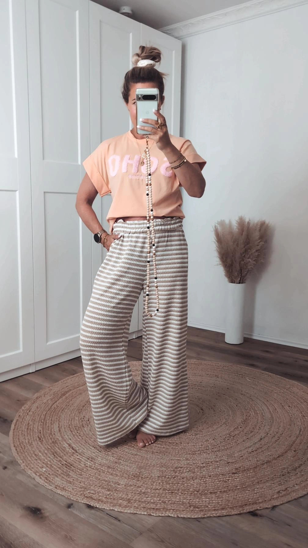 Hose beige gestreift