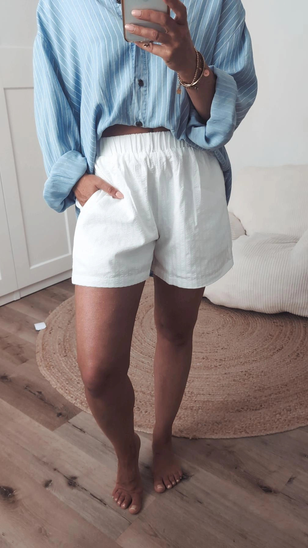 weisse kurze Hose