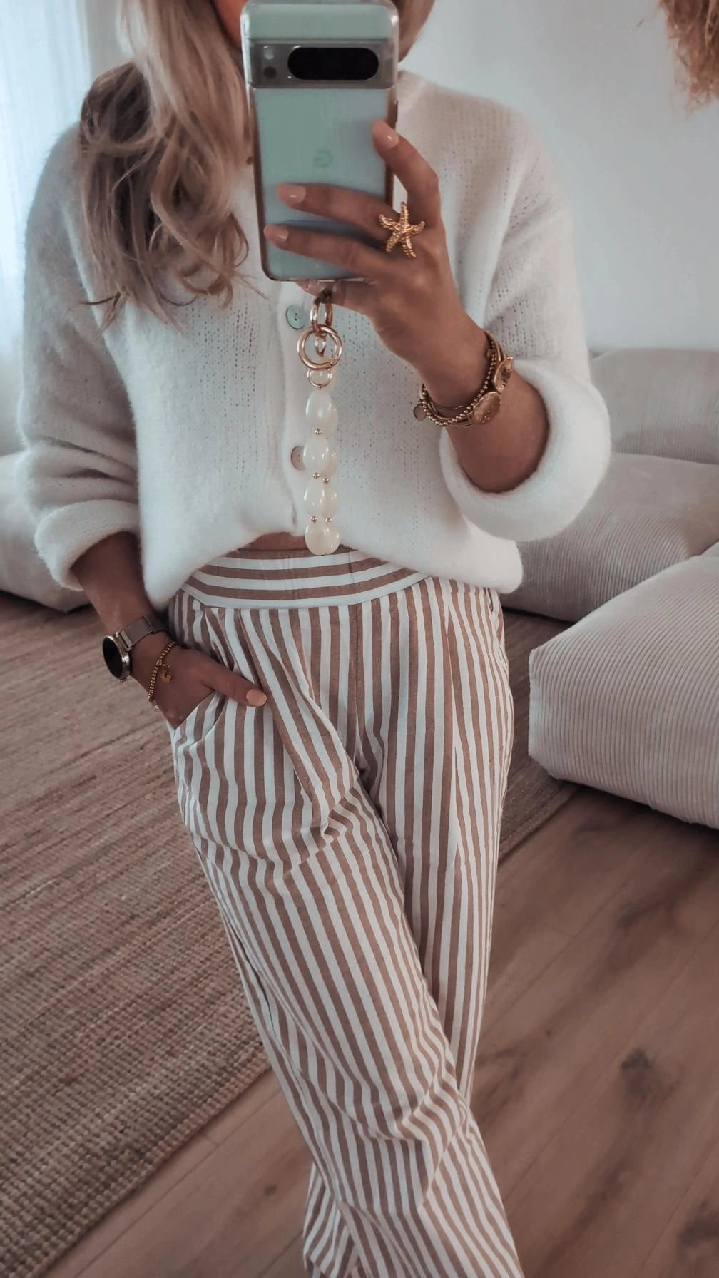 Hose beige gestreift