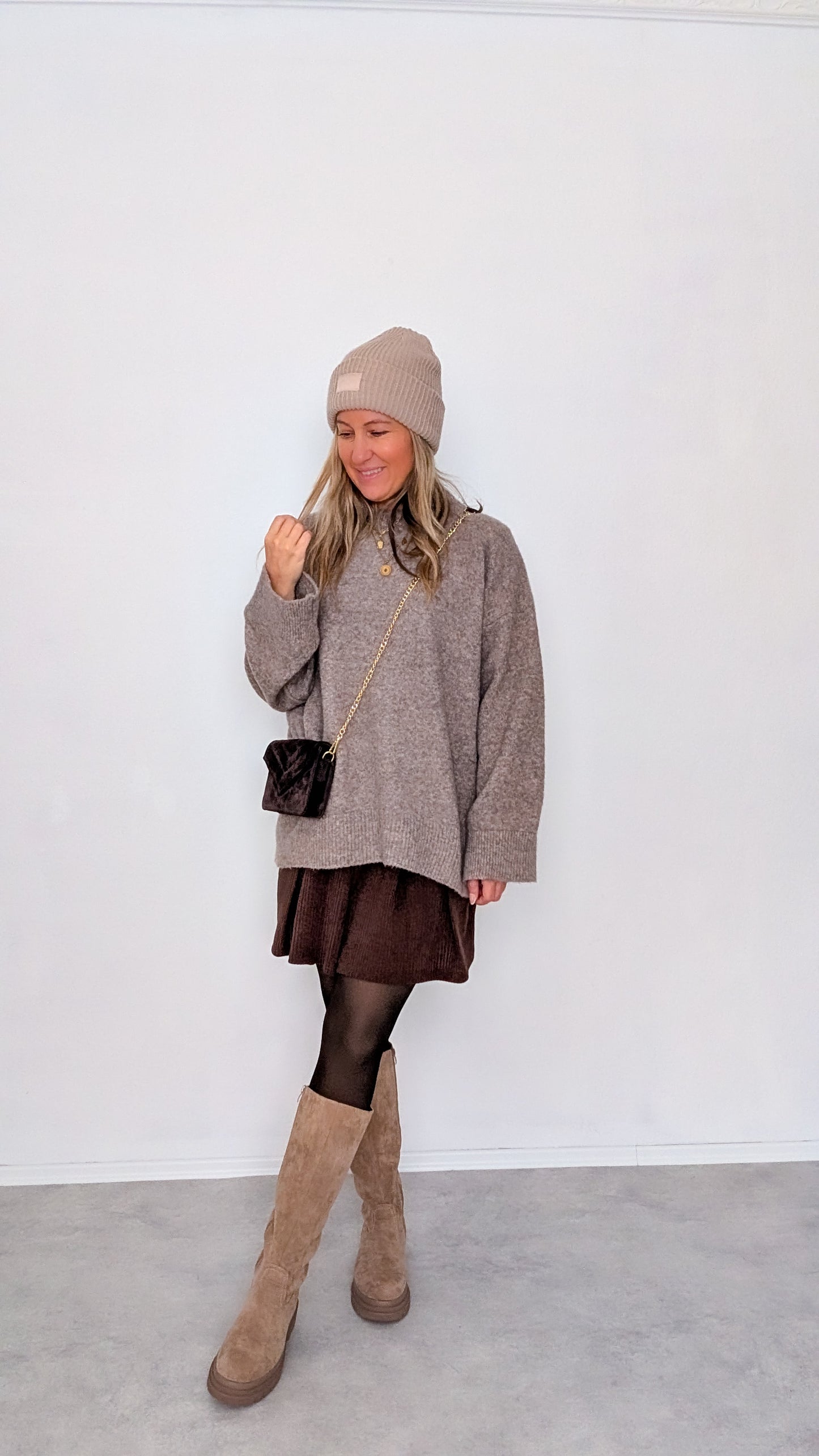 Pullover taupe