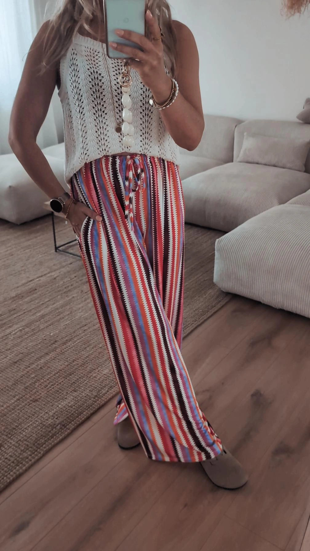 Hose bunt gestreift