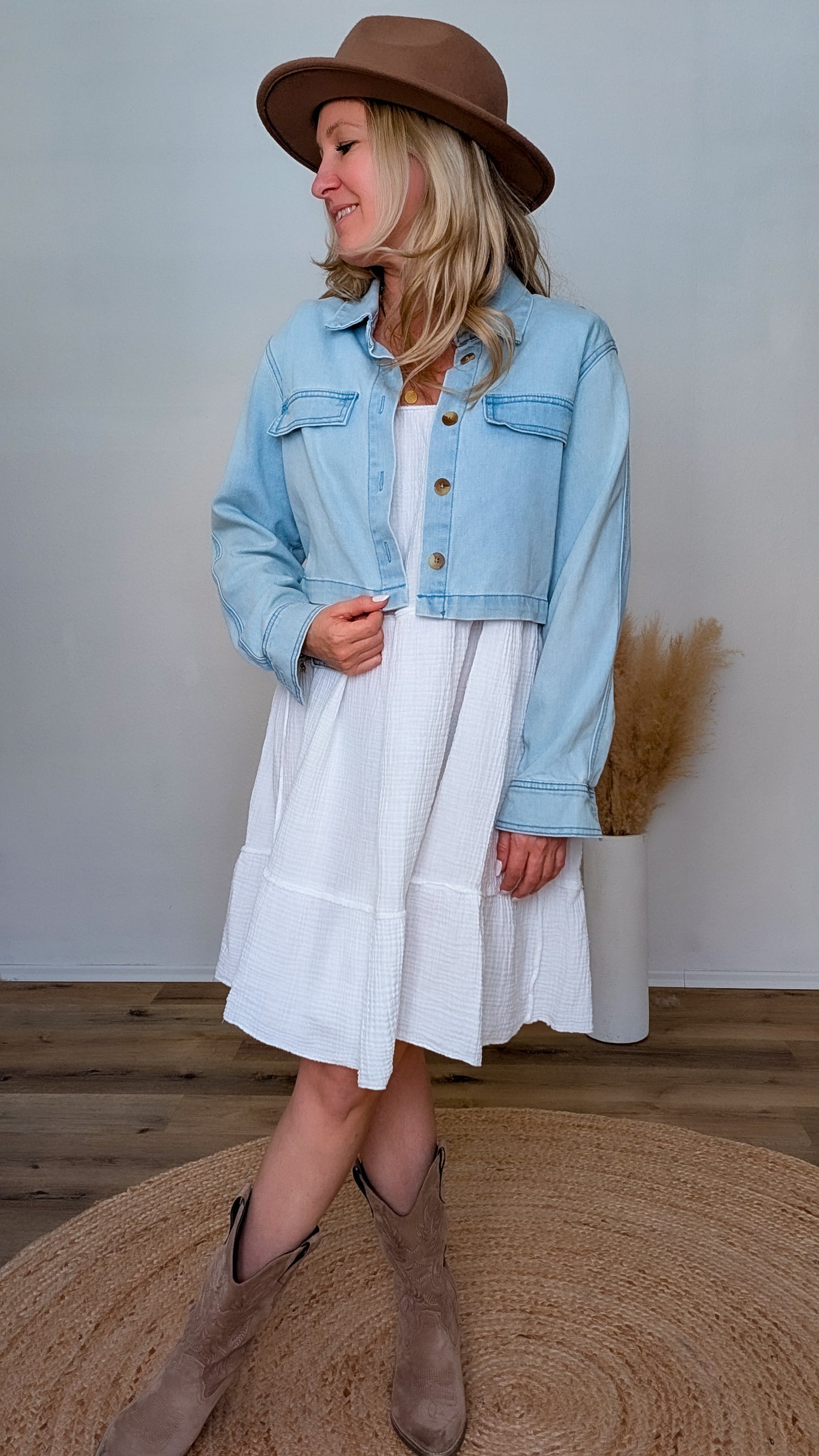 kurze Jeansjacke