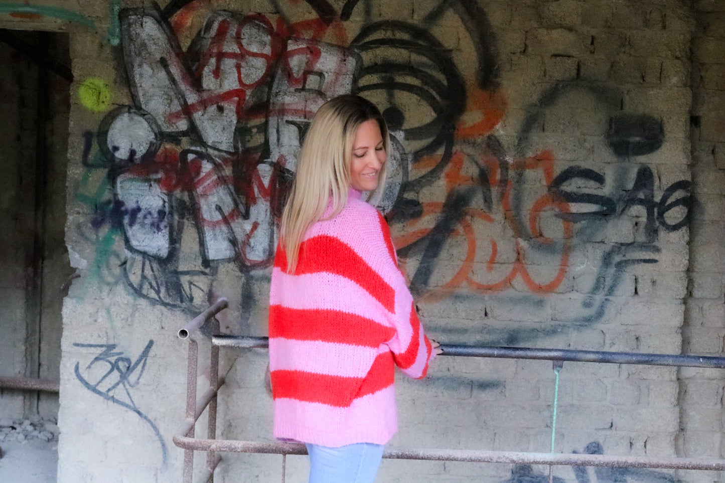 Pulli rosa rot gestreift